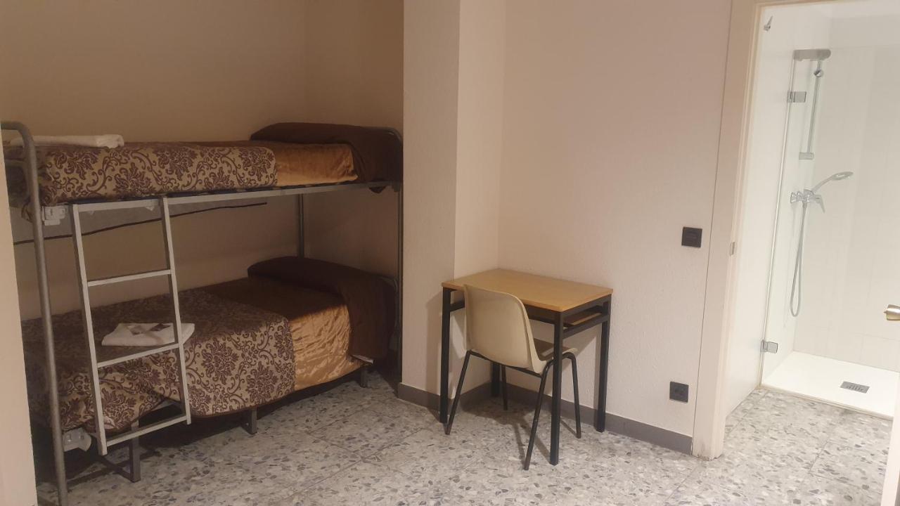 Albergue Peregrinos San Francisco De Asis León Eksteriør bilde